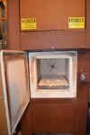 H_Oven_Front.JPG (171493 bytes)