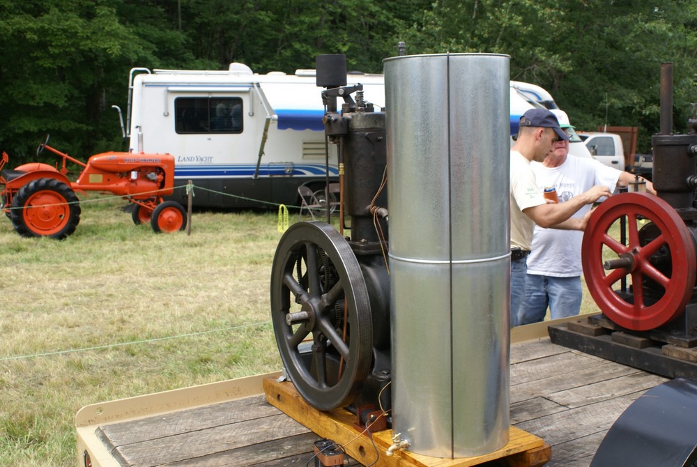 Straw Hollow Engine Show